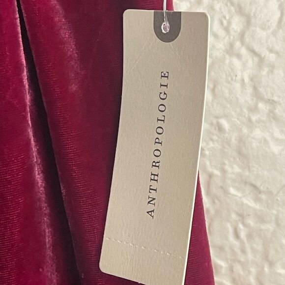Anthropologie Montie Velvet Mini Skirt raspberry red size NWT. Size 6 - Picture 9 of 9